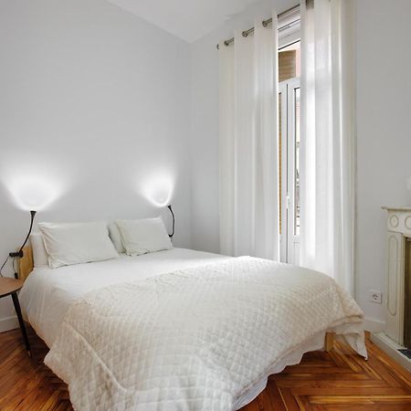 Mezzanine Orange Apartment Madrid Bagian luar foto