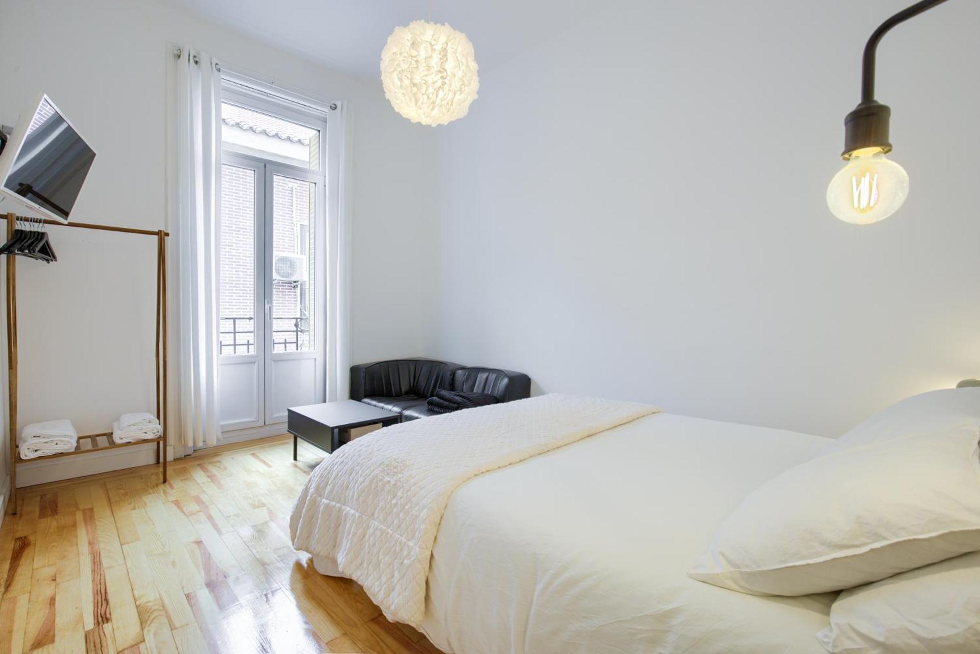 Mezzanine Orange Apartment Madrid Ruang foto