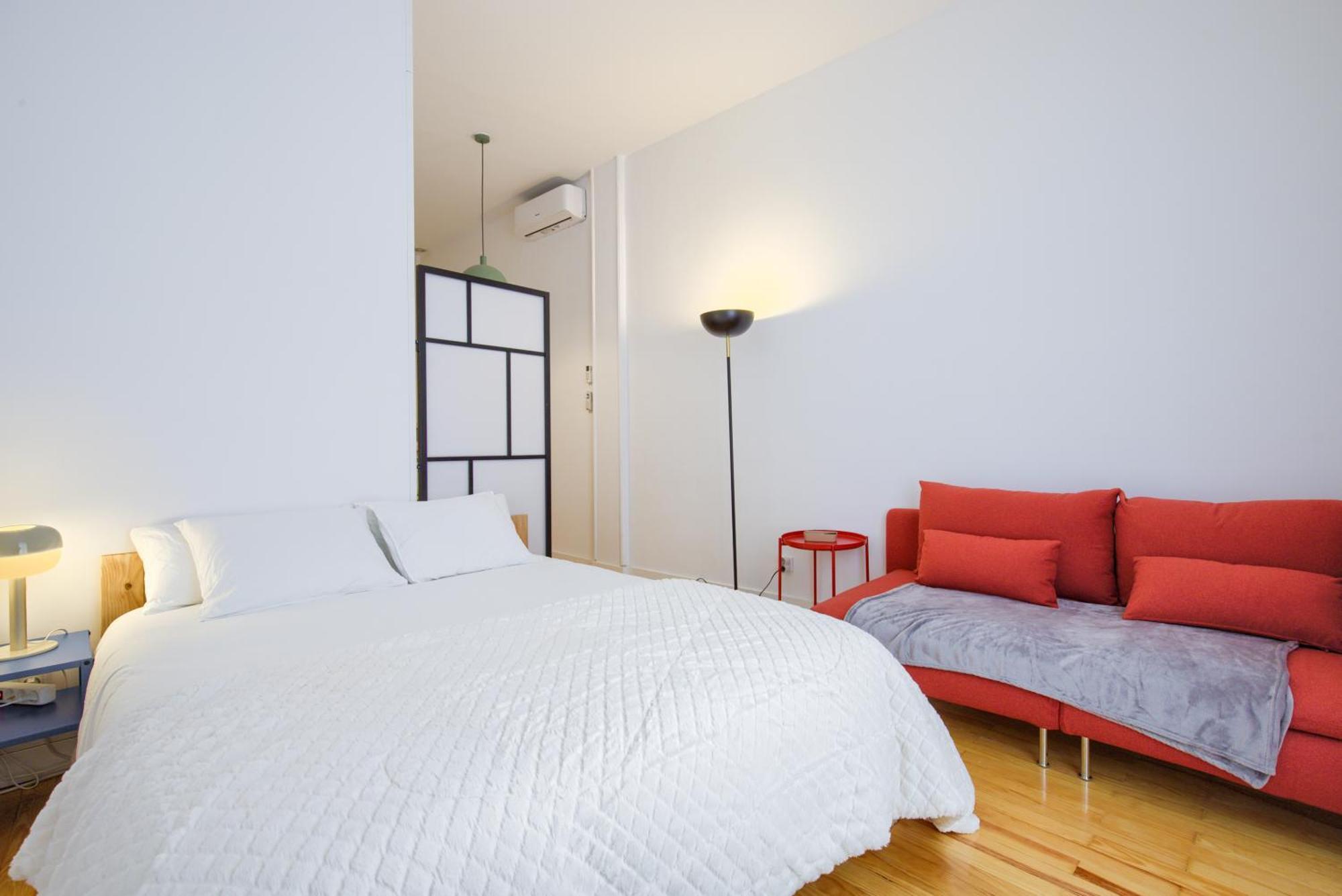 Mezzanine Orange Apartment Madrid Ruang foto
