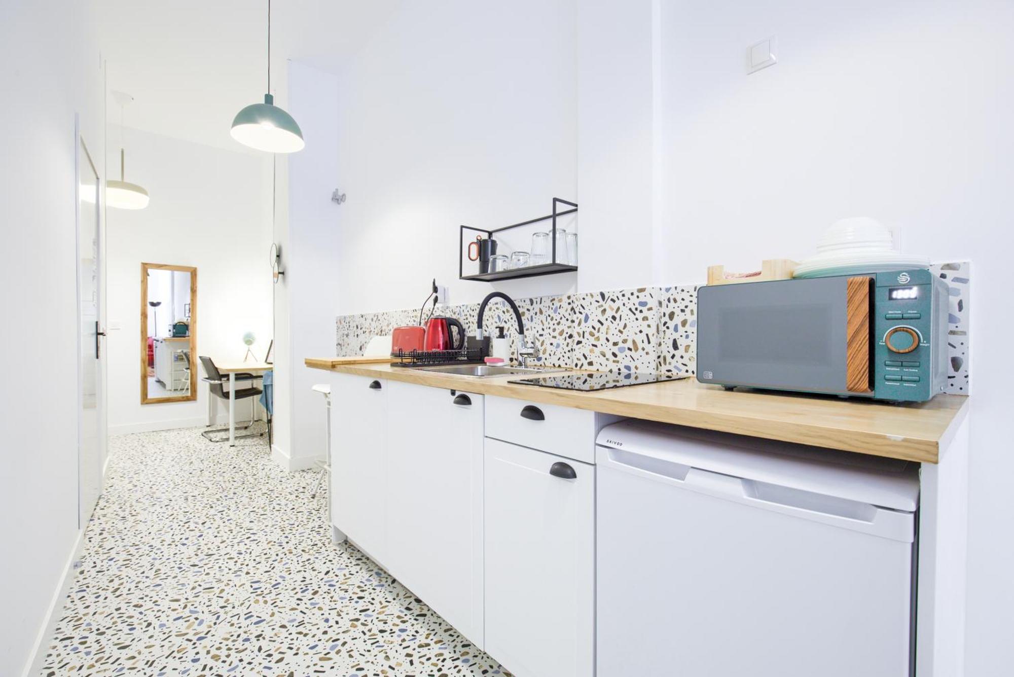 Mezzanine Orange Apartment Madrid Ruang foto